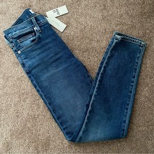 NWT Le Jean Vivie Slim Stovepipe River Wash Mid Rise Jeans